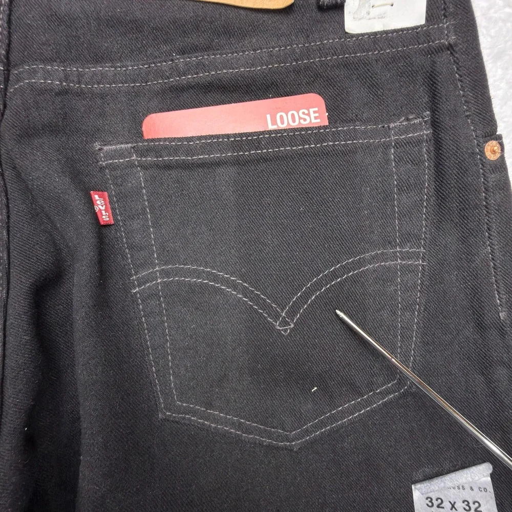 Vintage Levis 560 Loose Fit Tapered Leg Jeans Mens 32x32 Black Denim NWT NOS